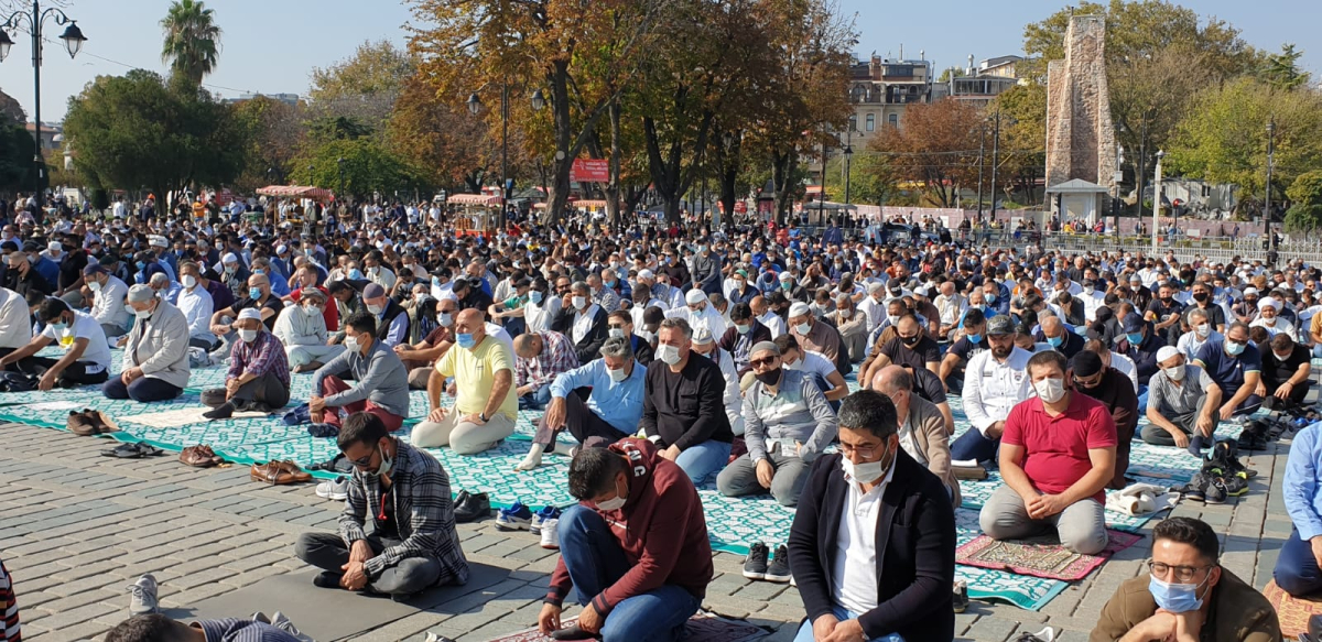  فيديو وصور من إقامة صلاة الجمعة في مسجد آيا صوفيا باسطنبول 